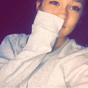 Meet your Posher, Blossom